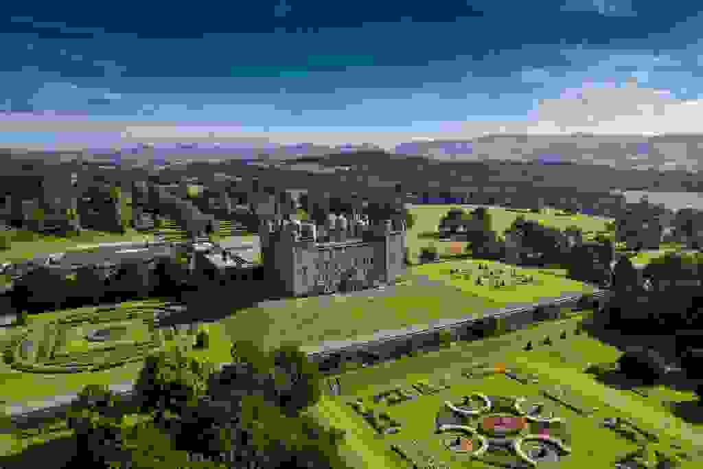 Drumlanrig Castle & Gardens Festival