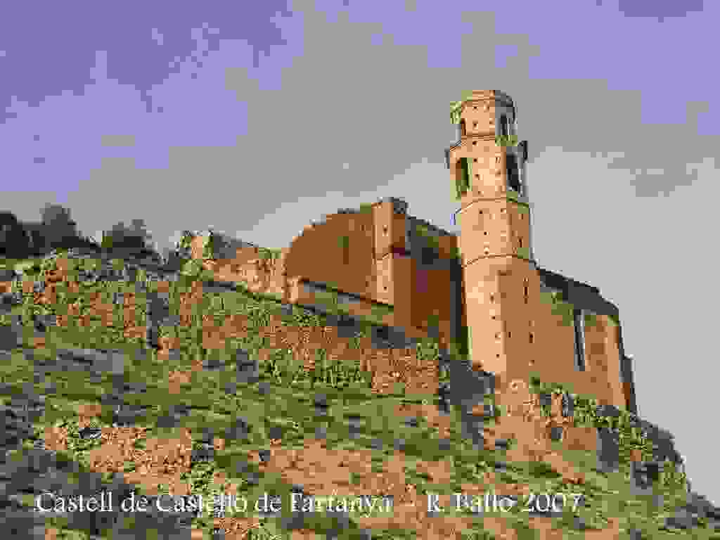 Castell De Castelló de Farfanya Festival