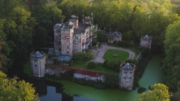 Caverswall Castle Logo