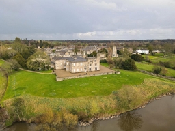 Ripley Castle Logo