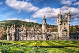 Balmoral Castle Logo