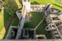 Portchester Castle Logo