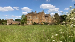 Broughton Castle Logo