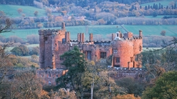 Powis Castle and Garden Logo