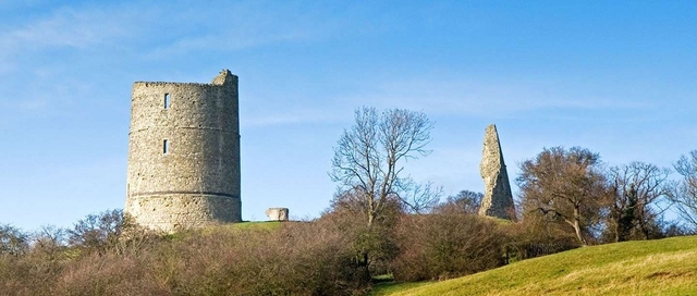 Hadleigh Castle Logo