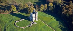 Donnington Castle Logo