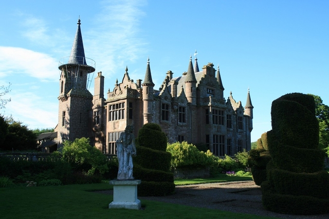 Ecclesgreig Castle Logo