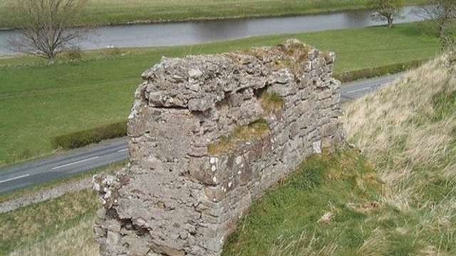 Roxburgh Castle Logo