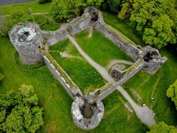 Old Inverlochy Castle Logo