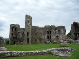 Llawhaden Castle Logo