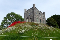 Abergavenny Museum and Castle Logo