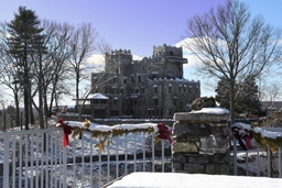 Gillette Castle Logo