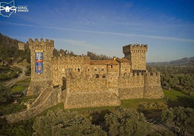 Castello di Amorosa Logo