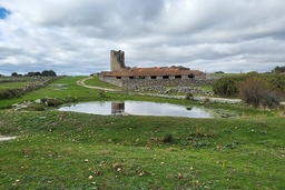 Castillo Zurraquín Logo