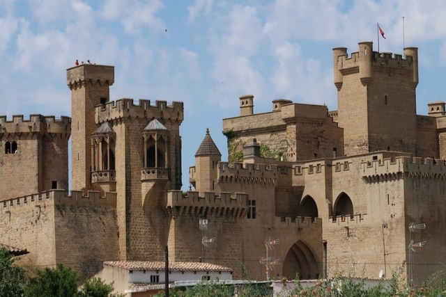 Royal Palace of Olite Logo