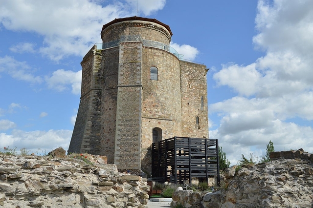 Castle of the Dukes of Alba Logo