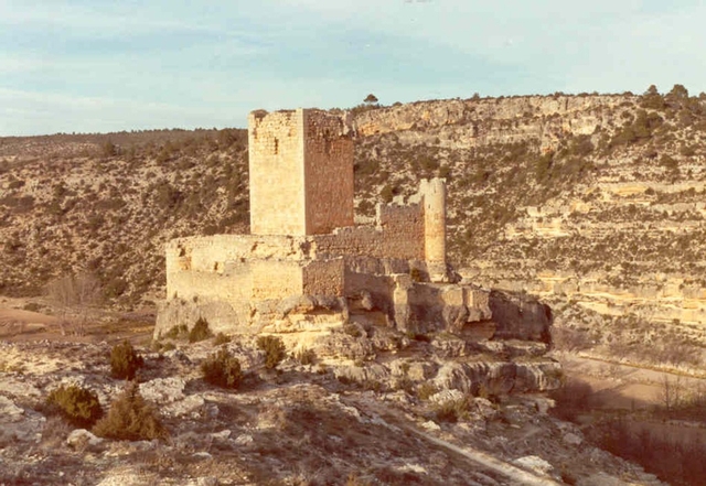 Castle of Paracuellos de la Vega Logo