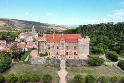 Château Royal de Saint-Saturnin Logo