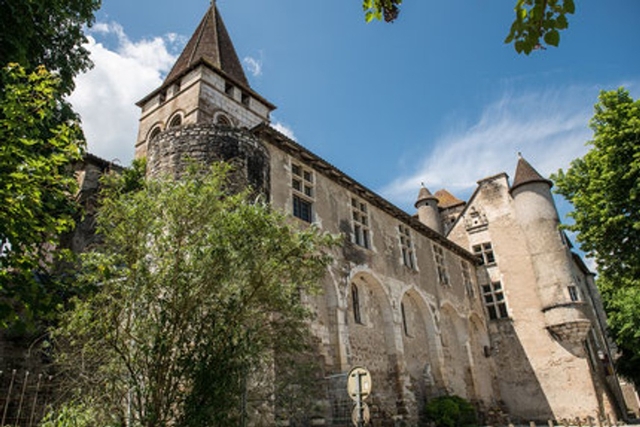 Château des Doyens Logo