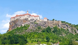 Riegersburg Castle Logo