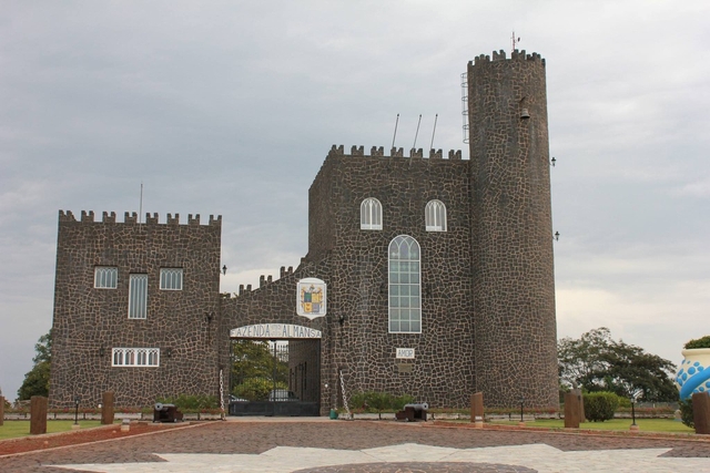 Castelo Almansa Logo